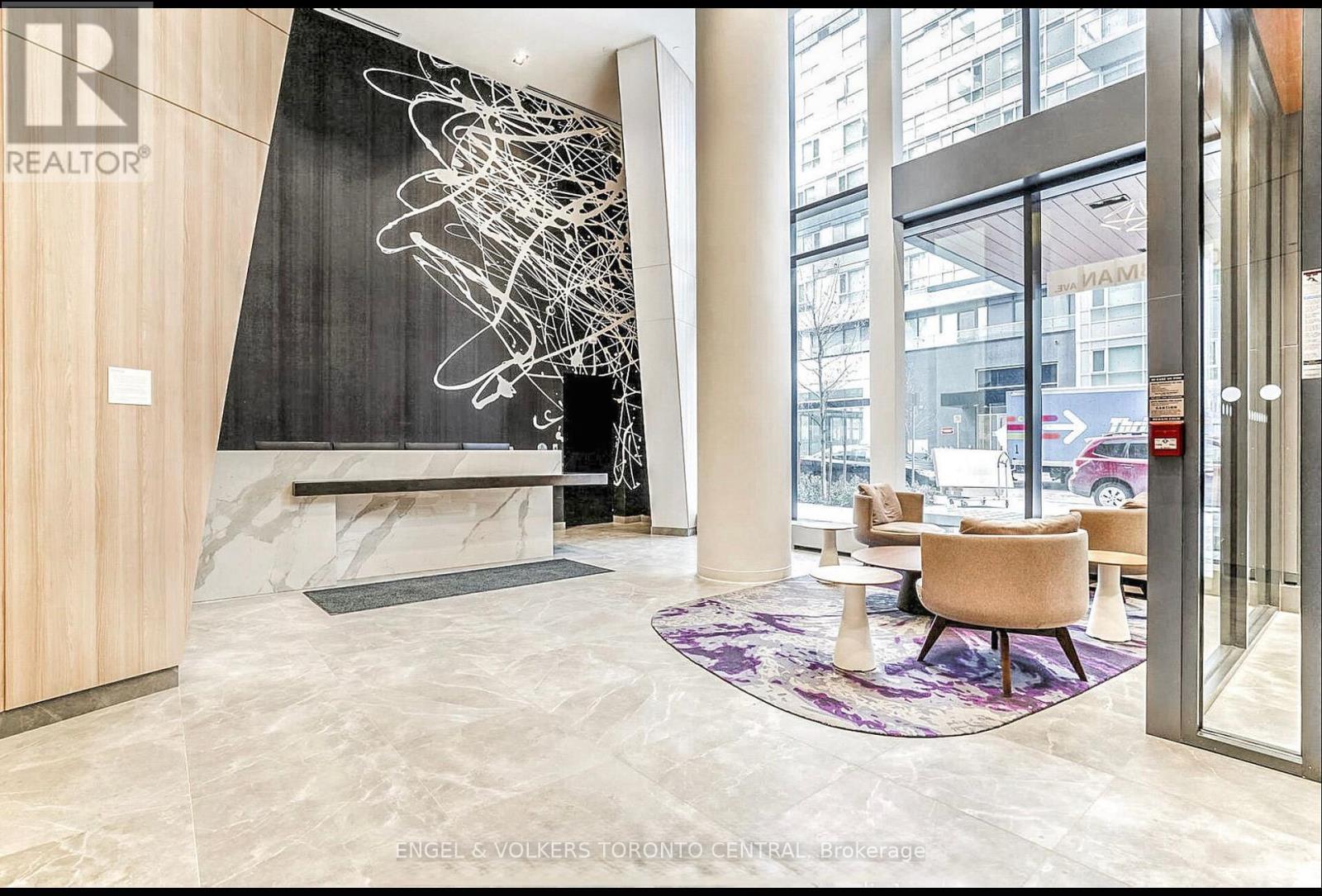 Photo 11 of 1011 20 Tubman Avenue, Toronto ON