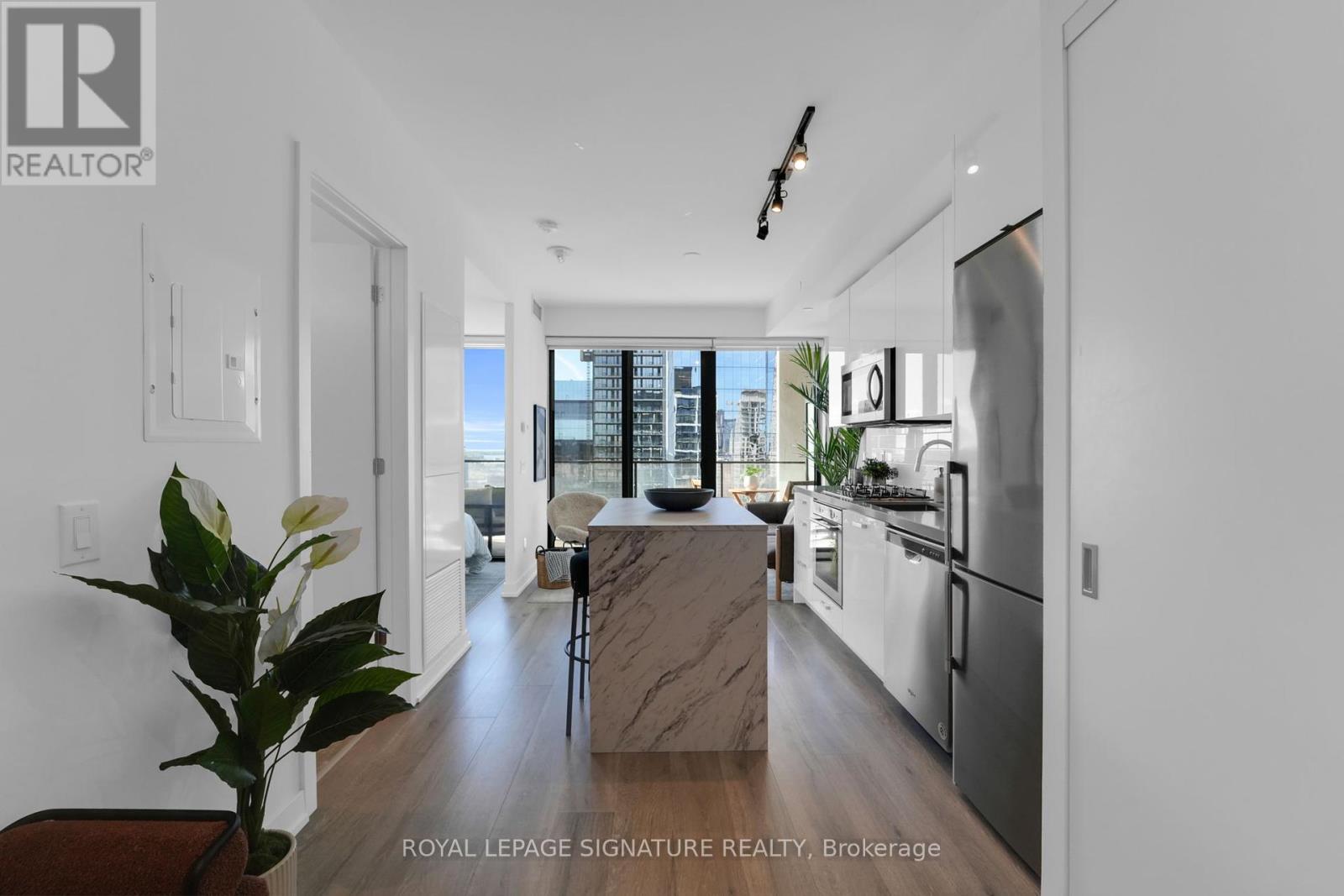 Photo 23 of 1906 55 Ontario Street, Toronto ON