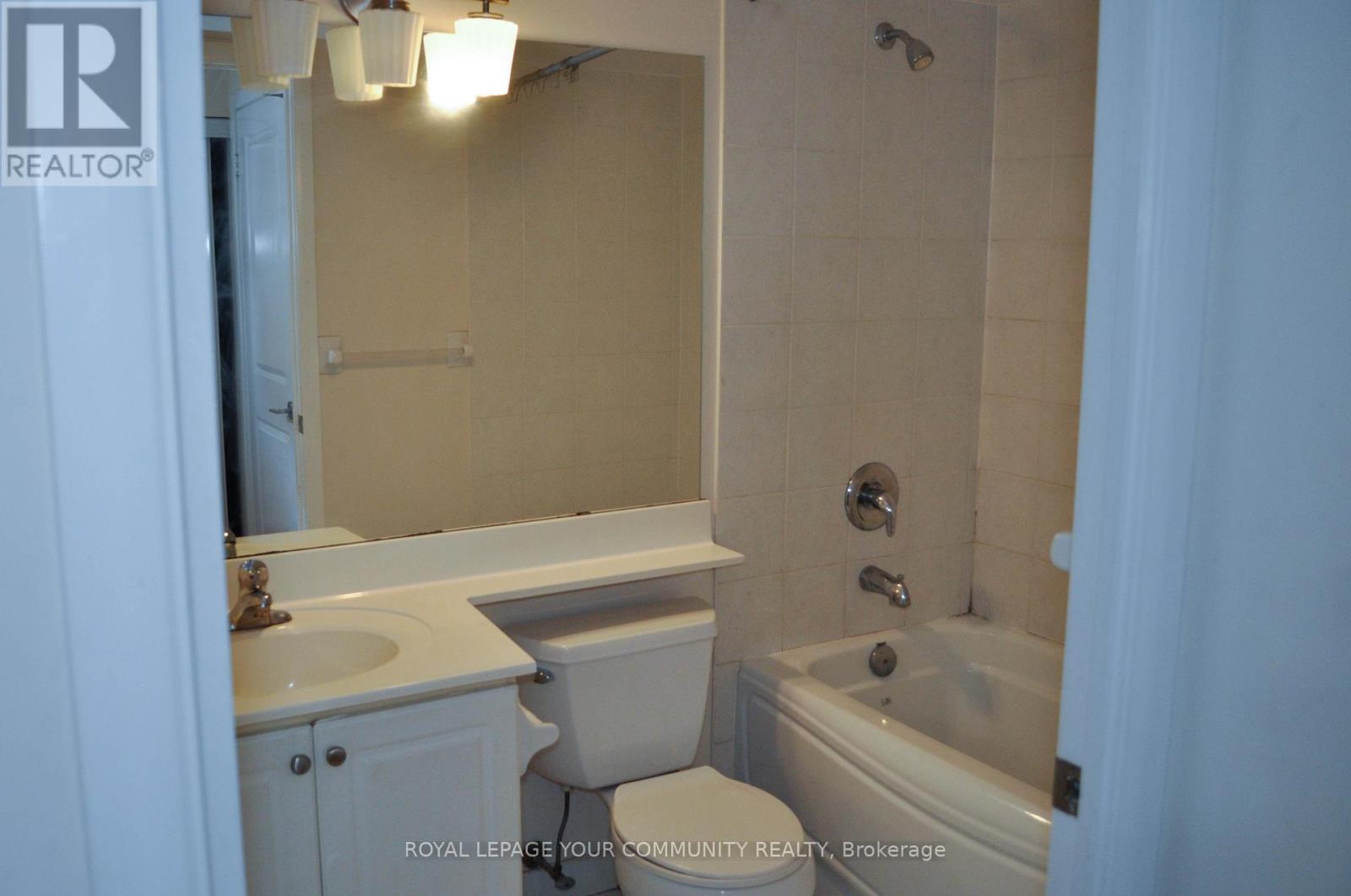 Photo 7 of 902 4968 Yonge Street, Toronto ON
