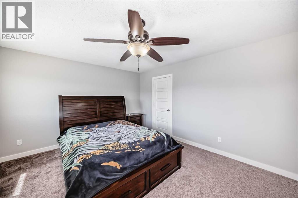 Photo 21 of 636 Aquitania Boulevard W, Lethbridge AB
