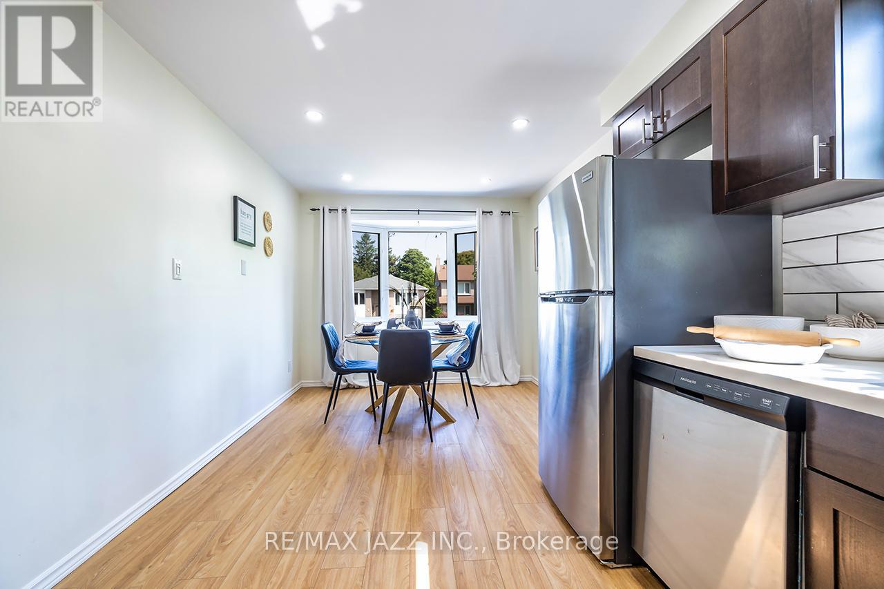 Photo 23 of 843 Charisma Crescent, Oshawa ON