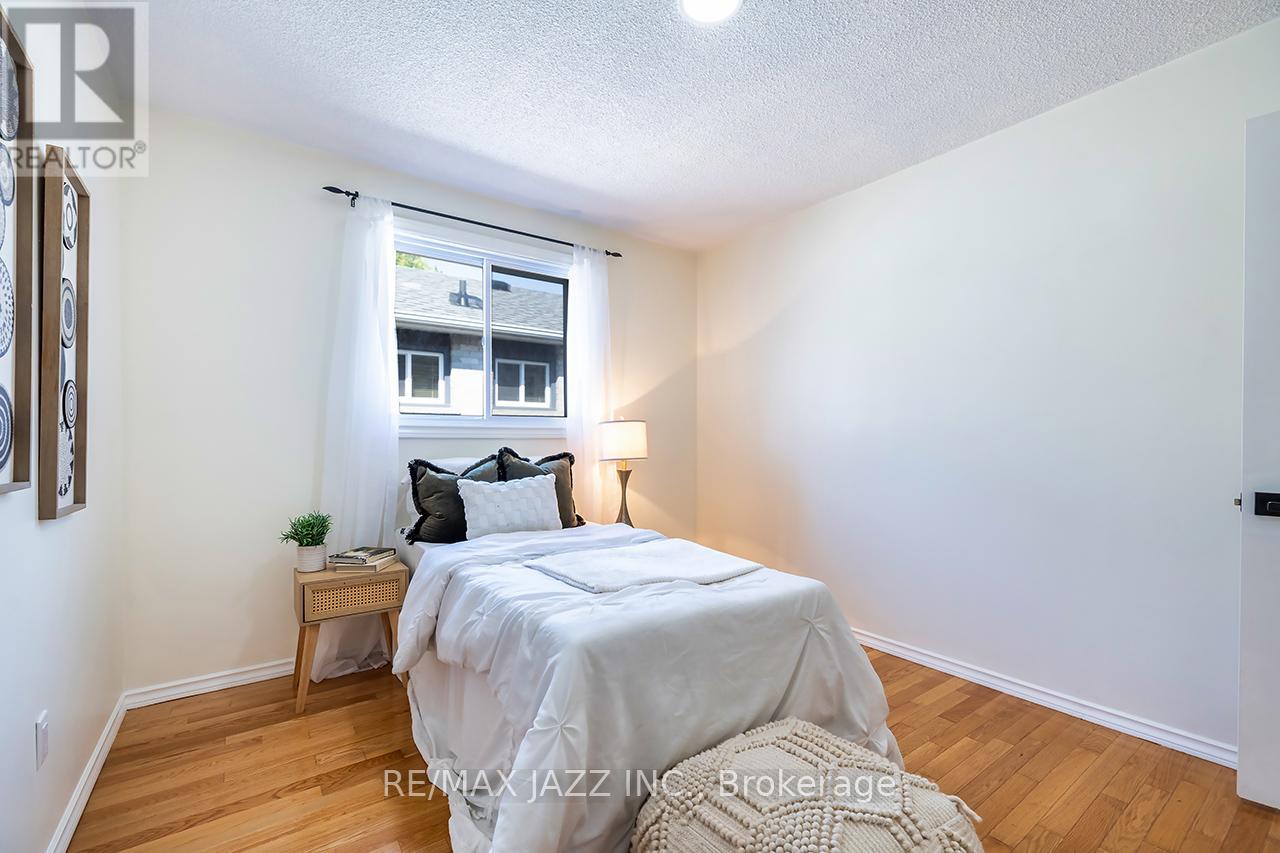 Photo 13 of 843 Charisma Crescent, Oshawa ON