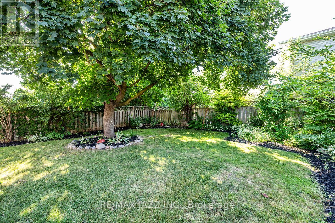 Photo 14 of 843 Charisma Crescent, Oshawa ON