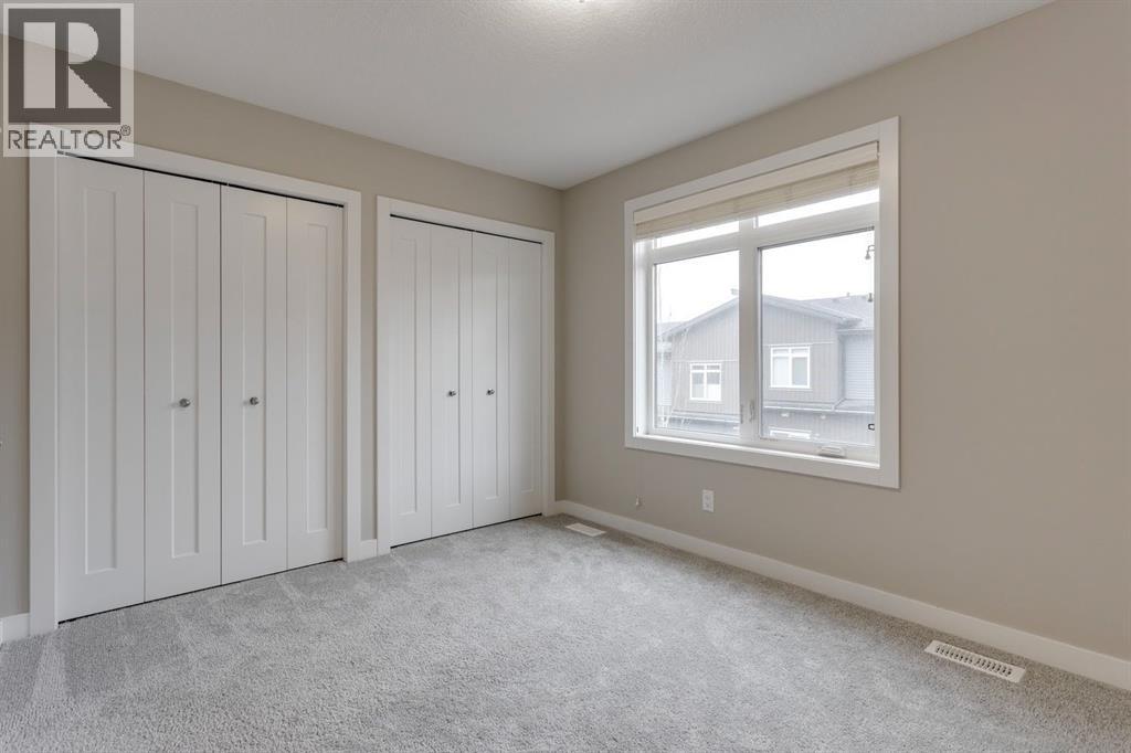 Single Family House for Sale in  Sage Bluff Circle NW Sage Hill Calgary 