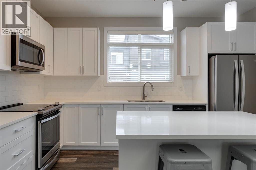 Single Family House for Sale in  Sage Bluff Circle NW Sage Hill Calgary 