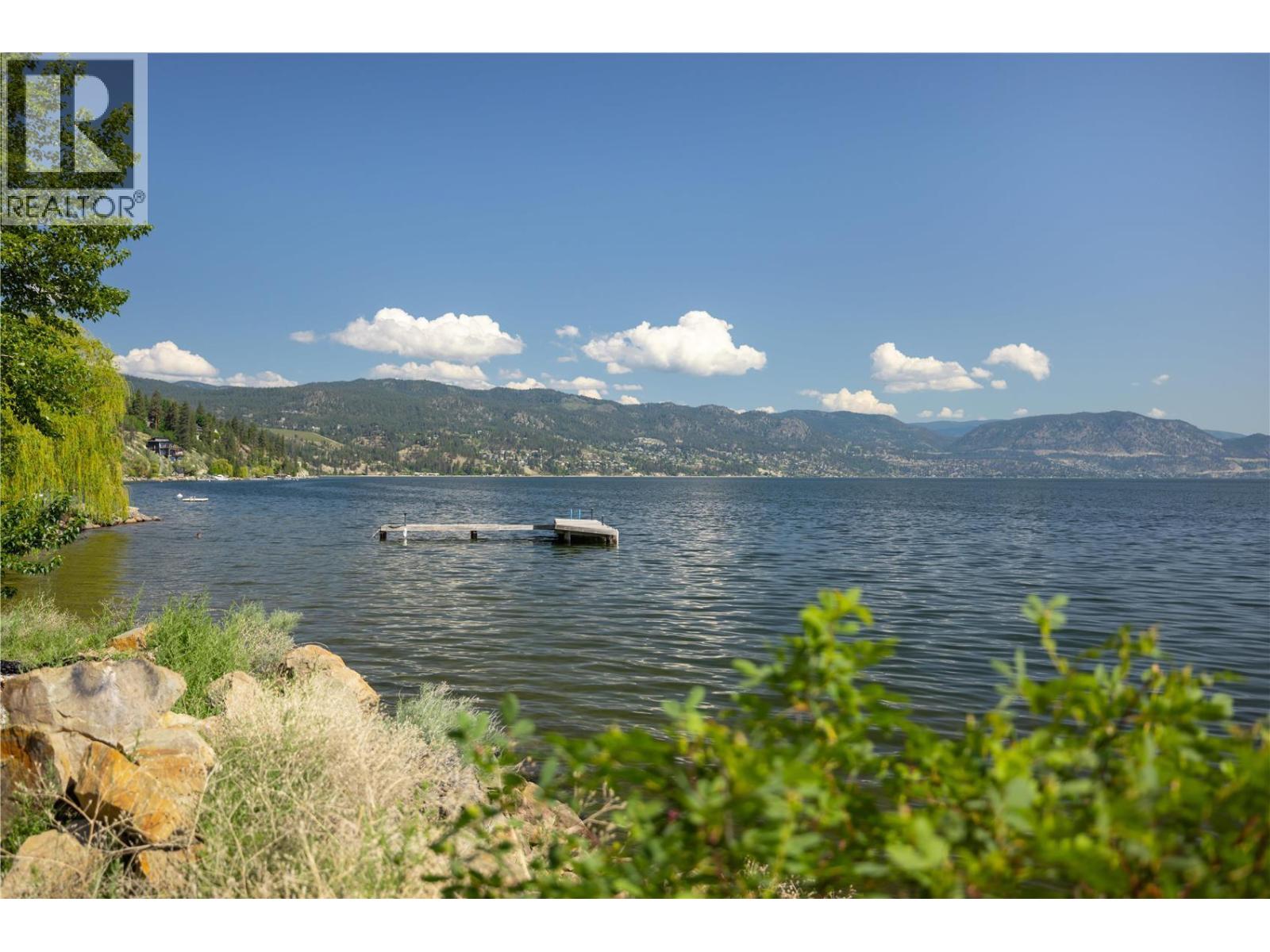  7260 Highway 97 Highway South, Peachland