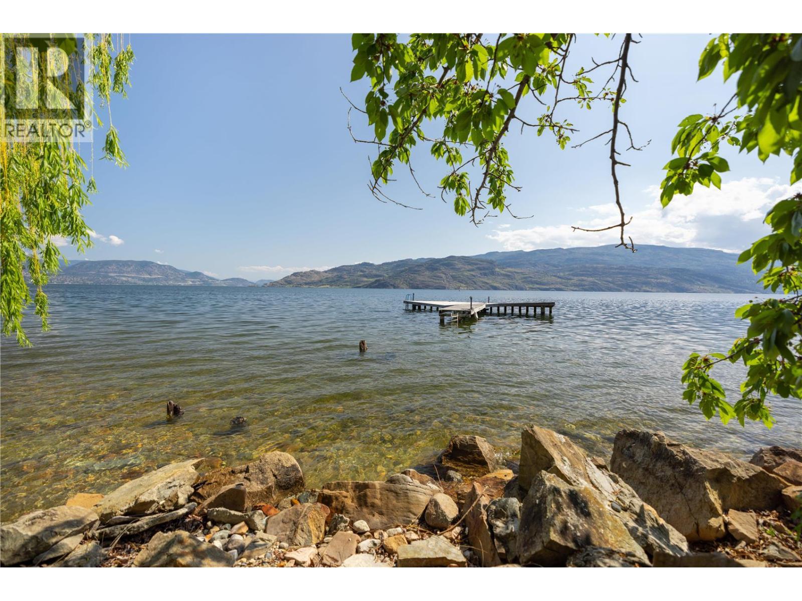  7260 Highway 97 Highway South, Peachland