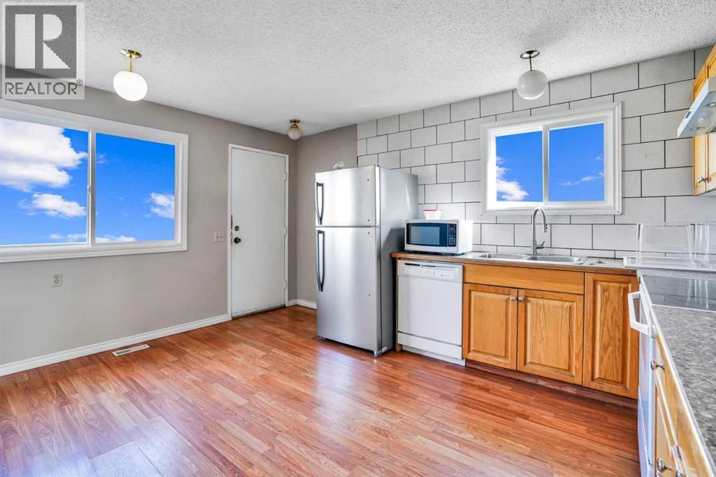 Photo 46 of 84 Faldale Close Ne, Calgary AB