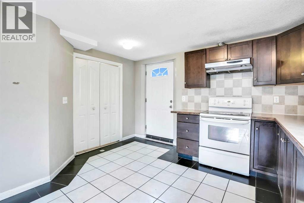 Photo 33 of 84 Faldale Close Ne, Calgary AB