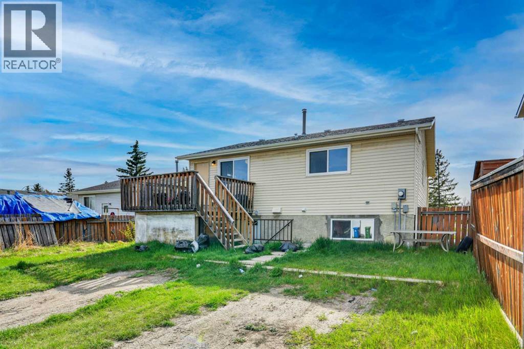 Photo 30 of 84 Faldale Close Ne, Calgary AB