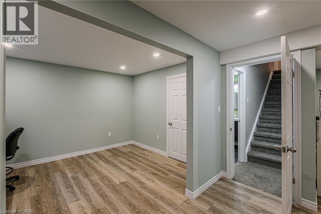 Photo 28 of 30 Serviceberry Lane Unit 34, Simcoe ON