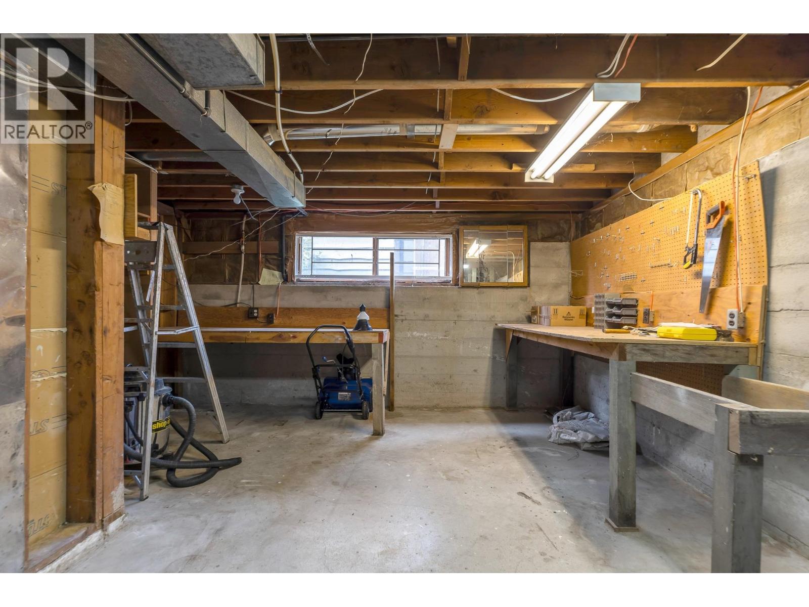 Photo 27 of 837 Poirier Street, Coquitlam BC