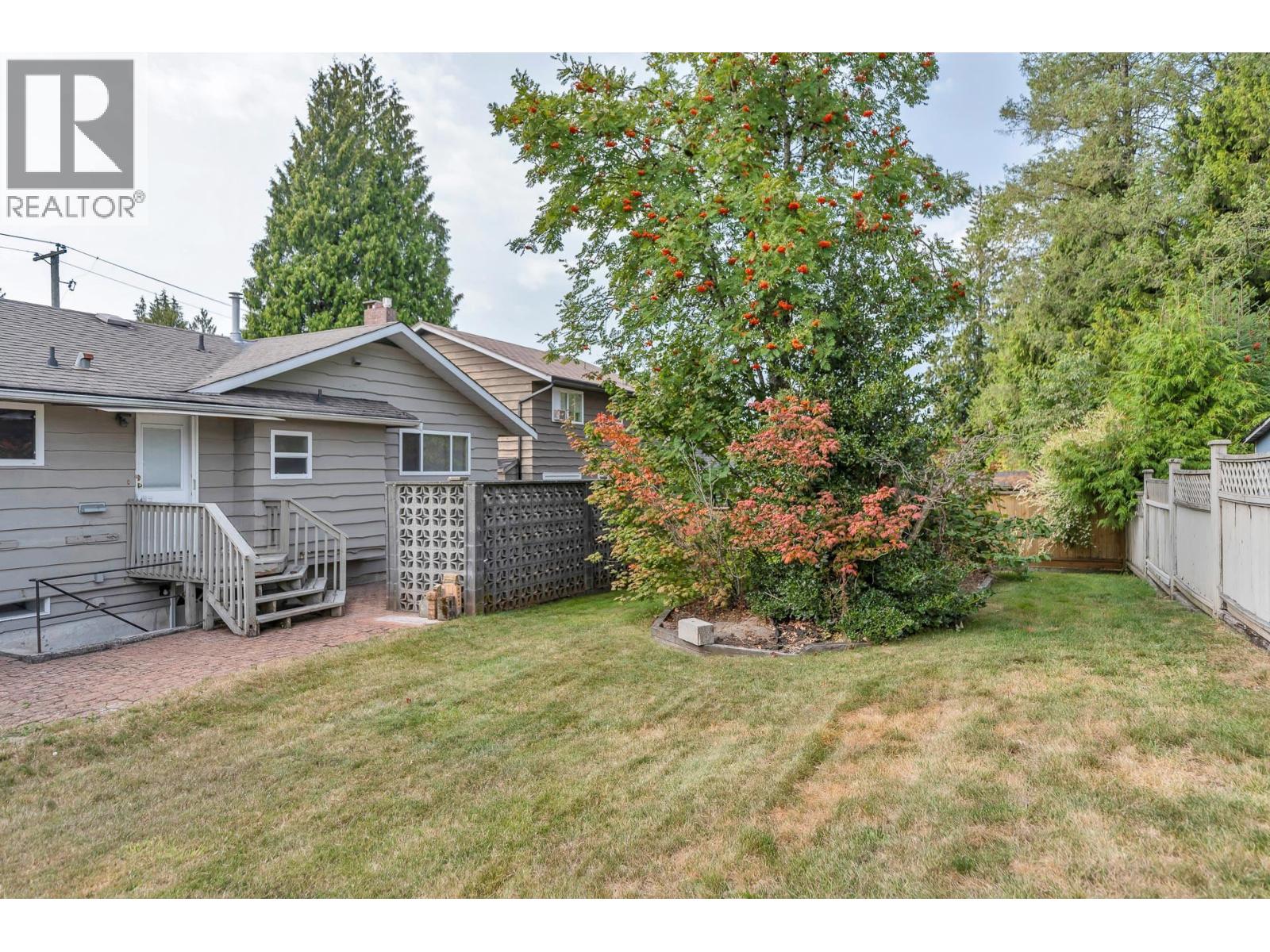 Photo 9 of 837 Poirier Street, Coquitlam BC