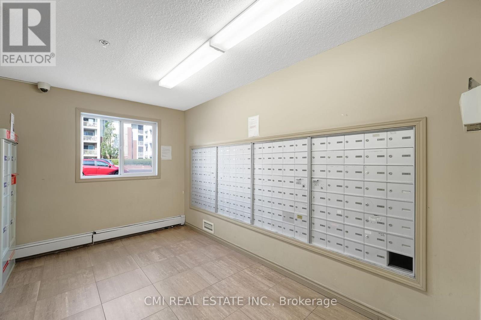 Photo 5 of 203 5225 Finch Avenue E, Toronto ON