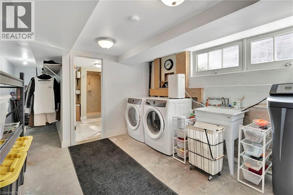 Photo 21 of 131 Clark Avenue Unit Lower, Kitchener ON