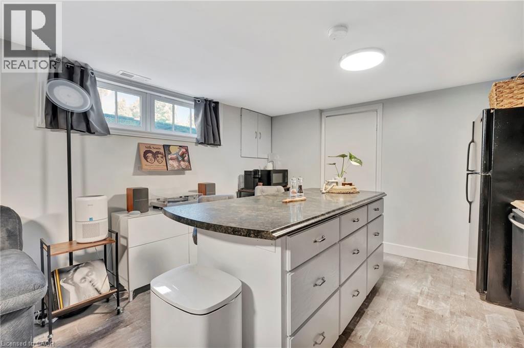 Photo 24 of 131 Clark Avenue Unit Lower, Kitchener ON