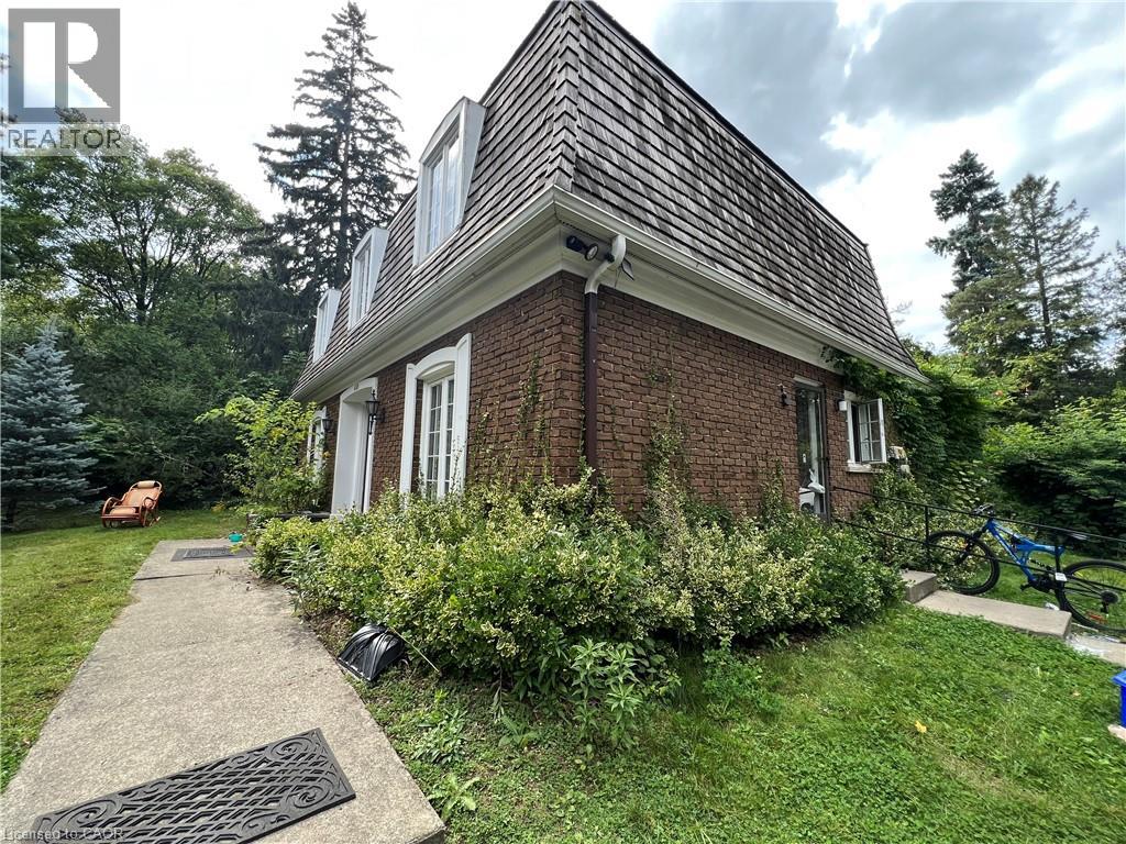 Photo 11 of 447 459 Blue Heron Ridge, Cambridge ON