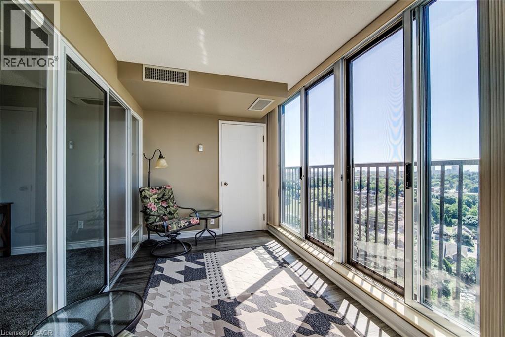 Photo 10 of 6 Willow Street Unit 2203, Waterloo ON