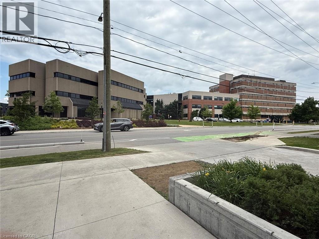 Photo 8 of 203 Albert Street Unit 3, Waterloo ON