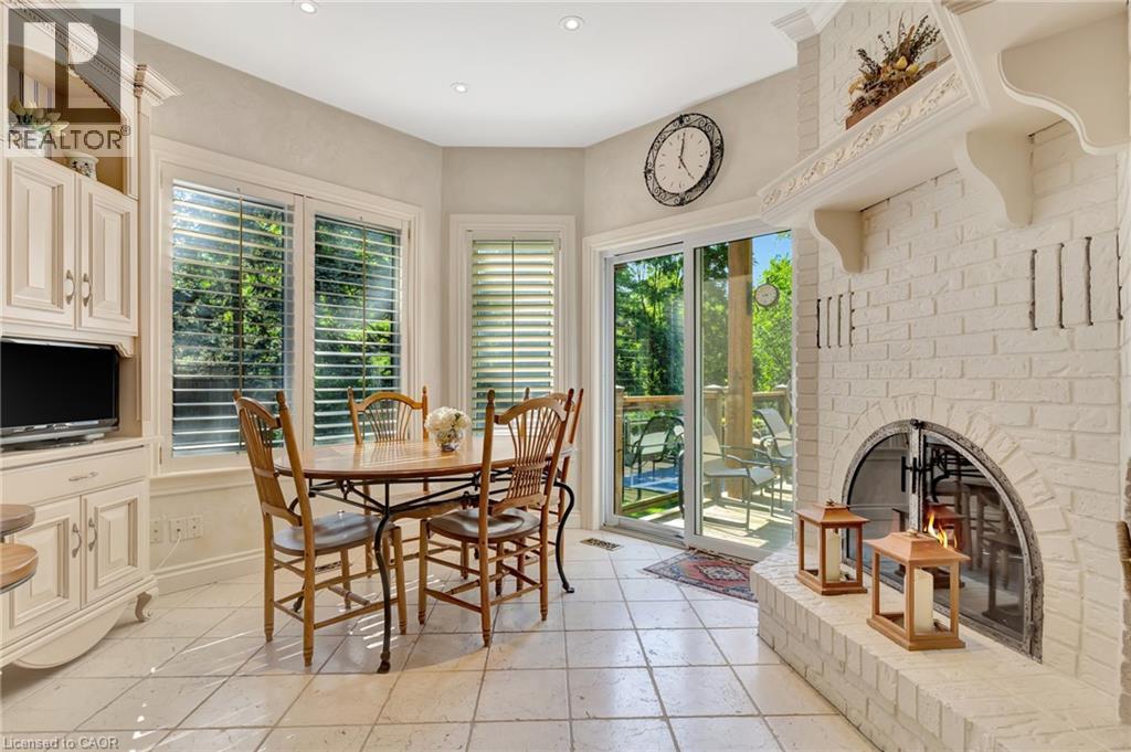 Photo 24 of 32 Maple Hill Drive, Kitchener ON