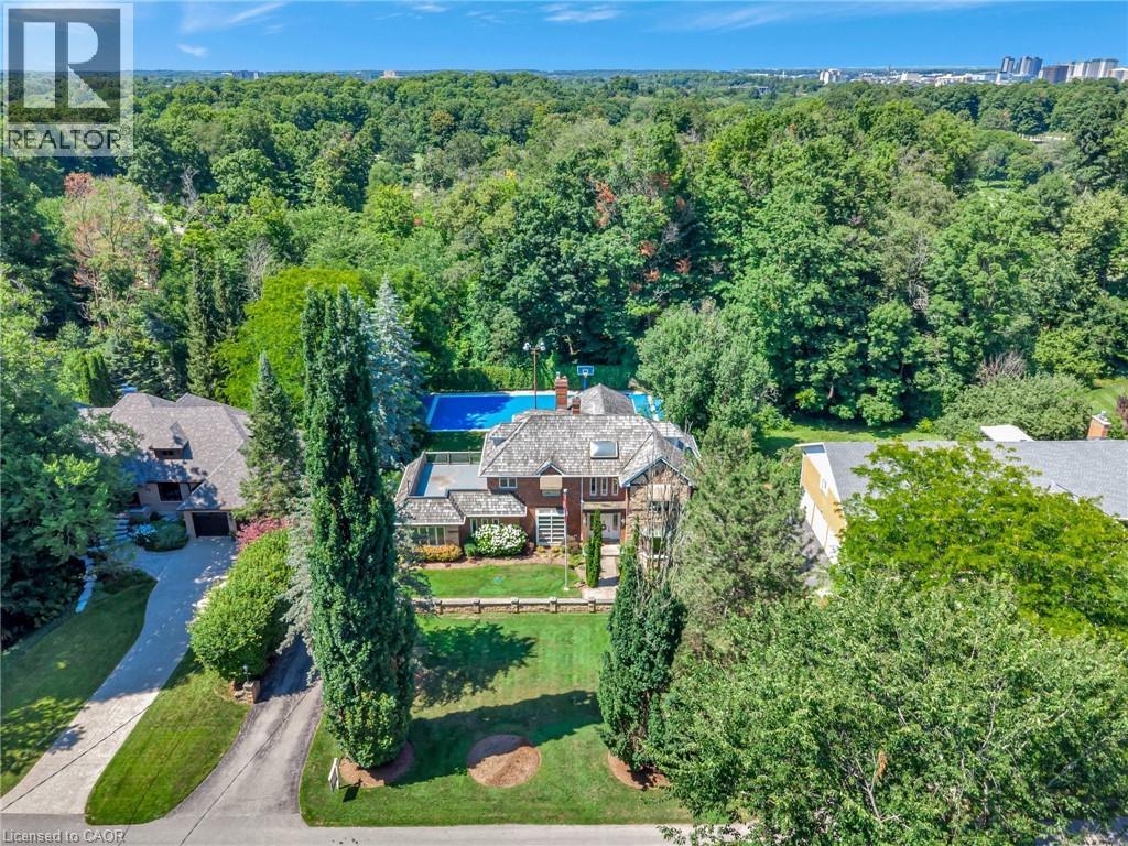 Photo 30 of 32 Maple Hill Drive, Kitchener ON
