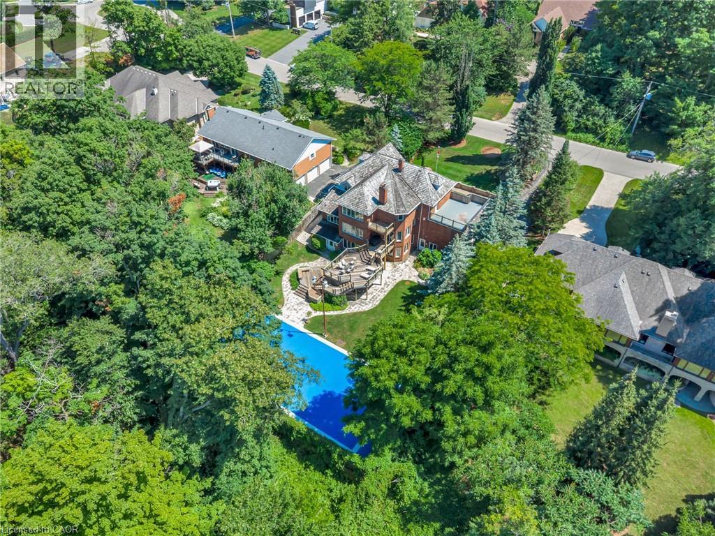 Photo 44 of 32 Maple Hill Drive, Kitchener ON
