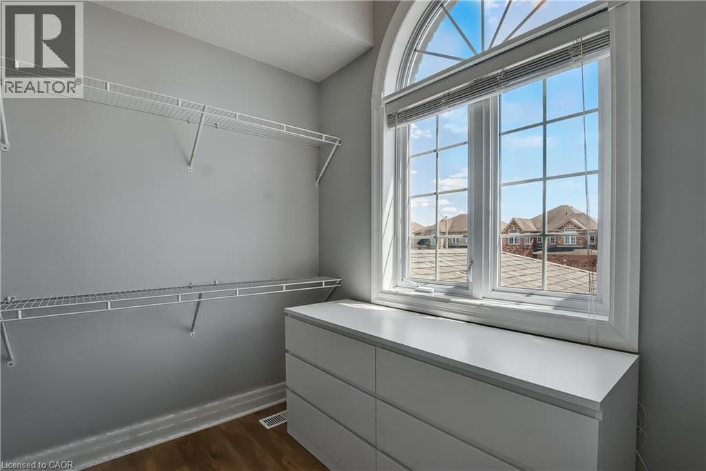 Photo 1 of 49 Fitzgerald Drive, Cambridge ON