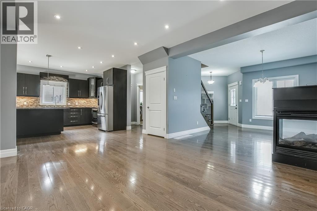 Photo 41 of 49 Fitzgerald Drive, Cambridge ON