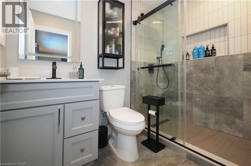 Photo 3 of 218 Greenbrook Drive, Kitchener ON