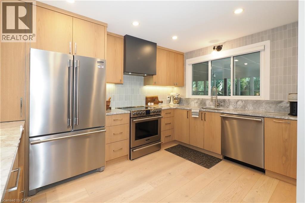 Photo 4 of 218 Greenbrook Drive, Kitchener ON