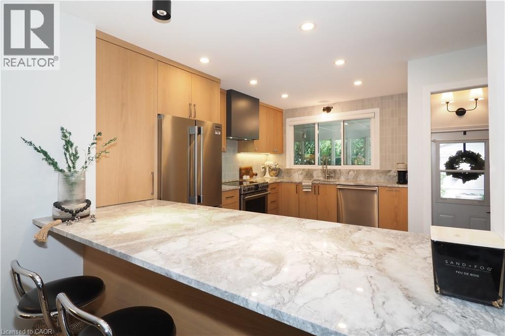 Photo 29 of 218 Greenbrook Drive, Kitchener ON