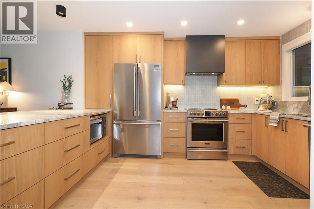 Photo 30 of 218 Greenbrook Drive, Kitchener ON