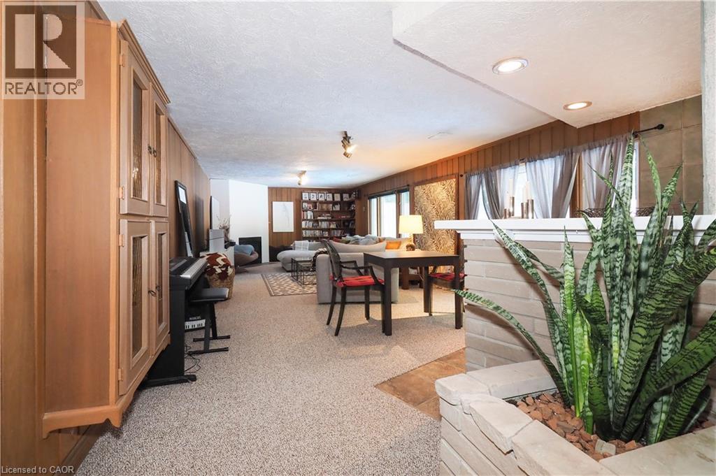 Photo 19 of 218 Greenbrook Drive, Kitchener ON