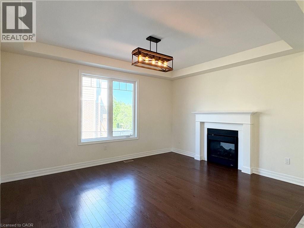 Photo 22 of 211 Ridge Road, Cambridge ON