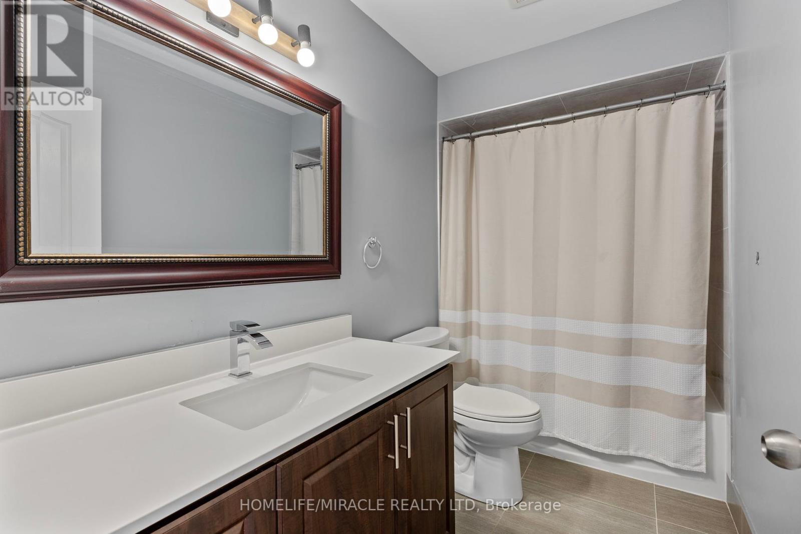 Photo 19 of 146 Roxbury Street, Markham ON