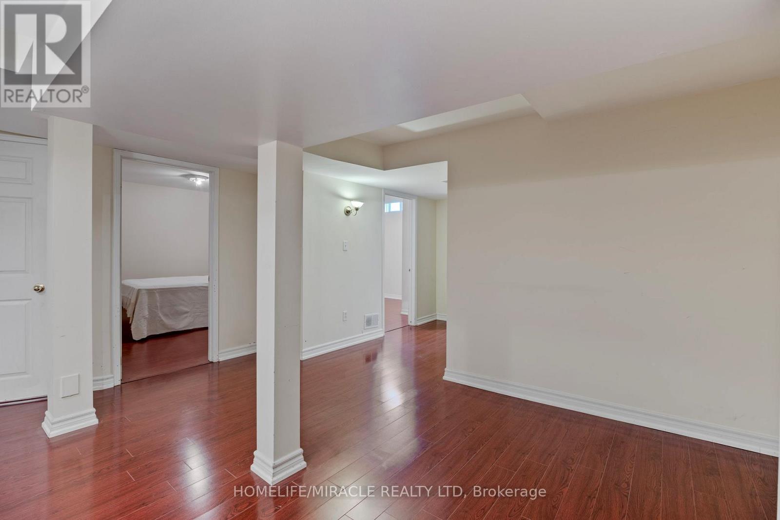 Photo 47 of 146 Roxbury Street, Markham ON