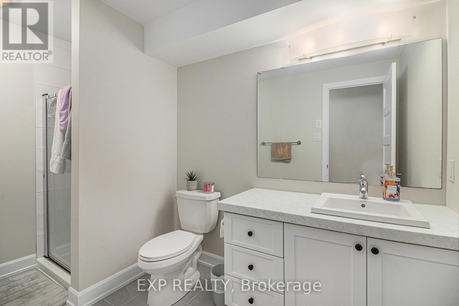 Photo 20 of 701 Azure Street, Russell ON