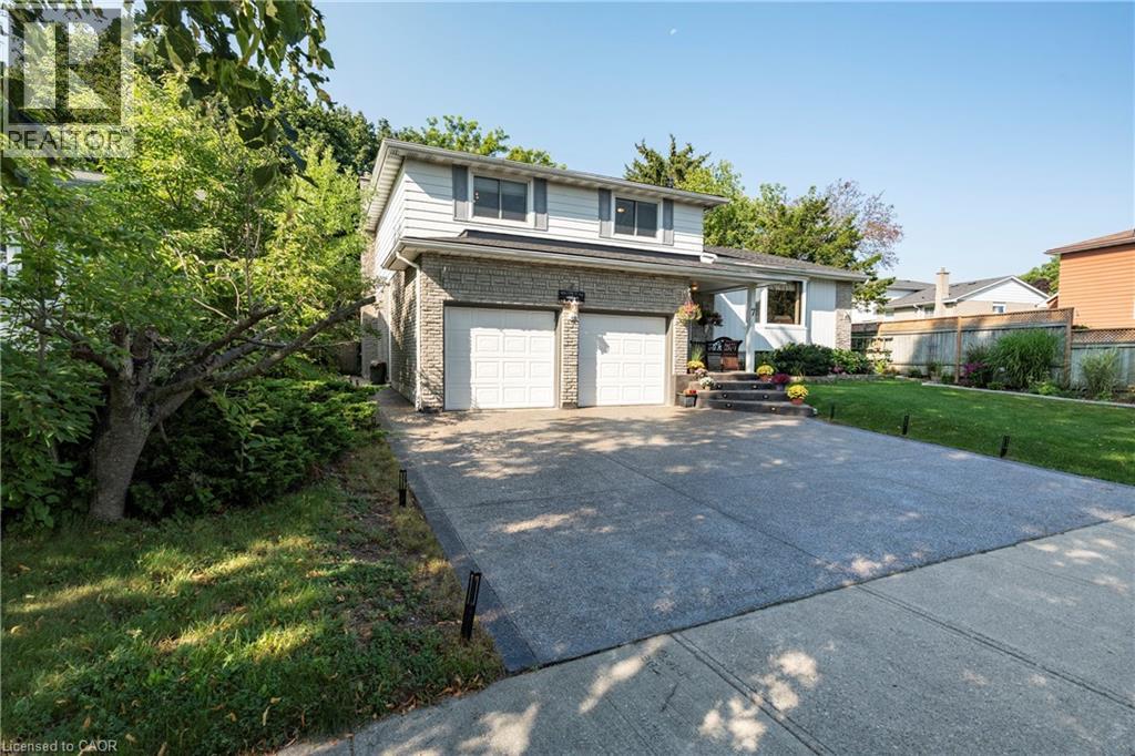 Photo 19 of 7 Meadowbrook Drive, Kitchener ON