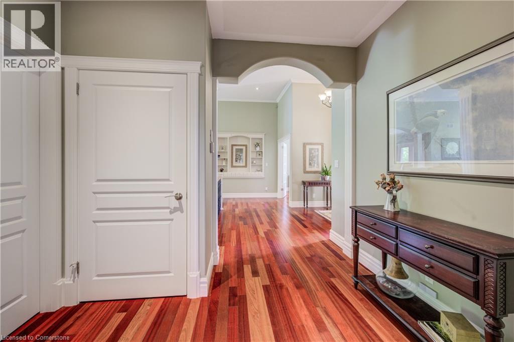 Photo 46 of 10 Eagle Ridge Court, Glen Morris ON