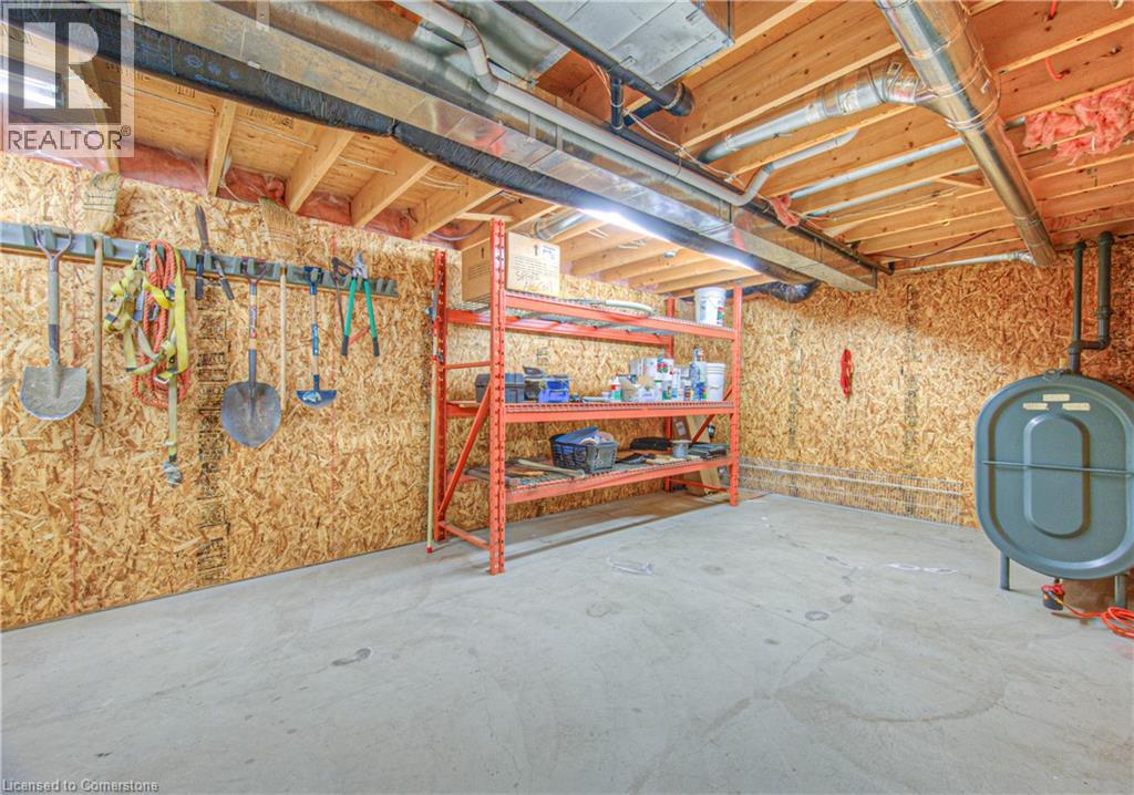 Photo 16 of 10 Eagle Ridge Court, Glen Morris ON