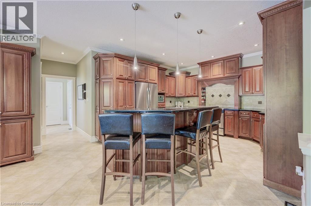 Photo 24 of 10 Eagle Ridge Court, Glen Morris ON