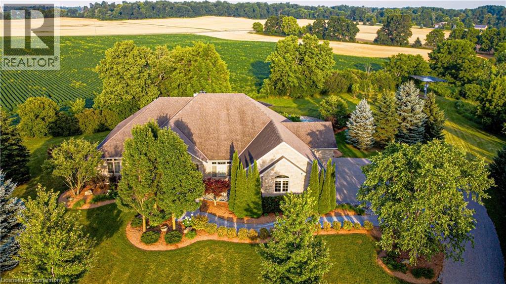 Photo 13 of 10 Eagle Ridge Court, Glen Morris ON