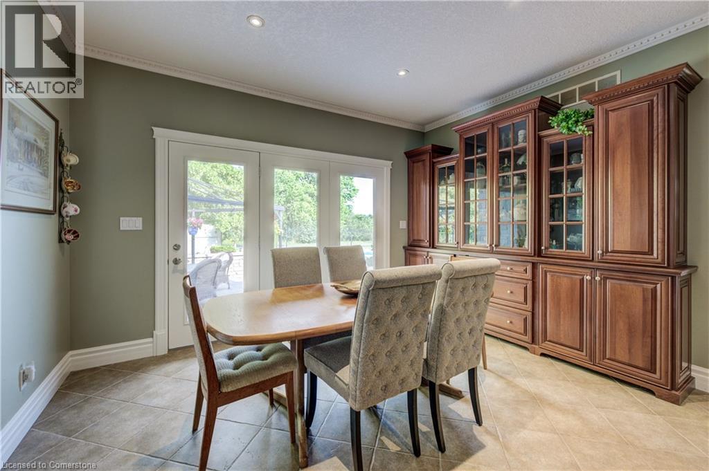Photo 20 of 10 Eagle Ridge Court, Glen Morris ON