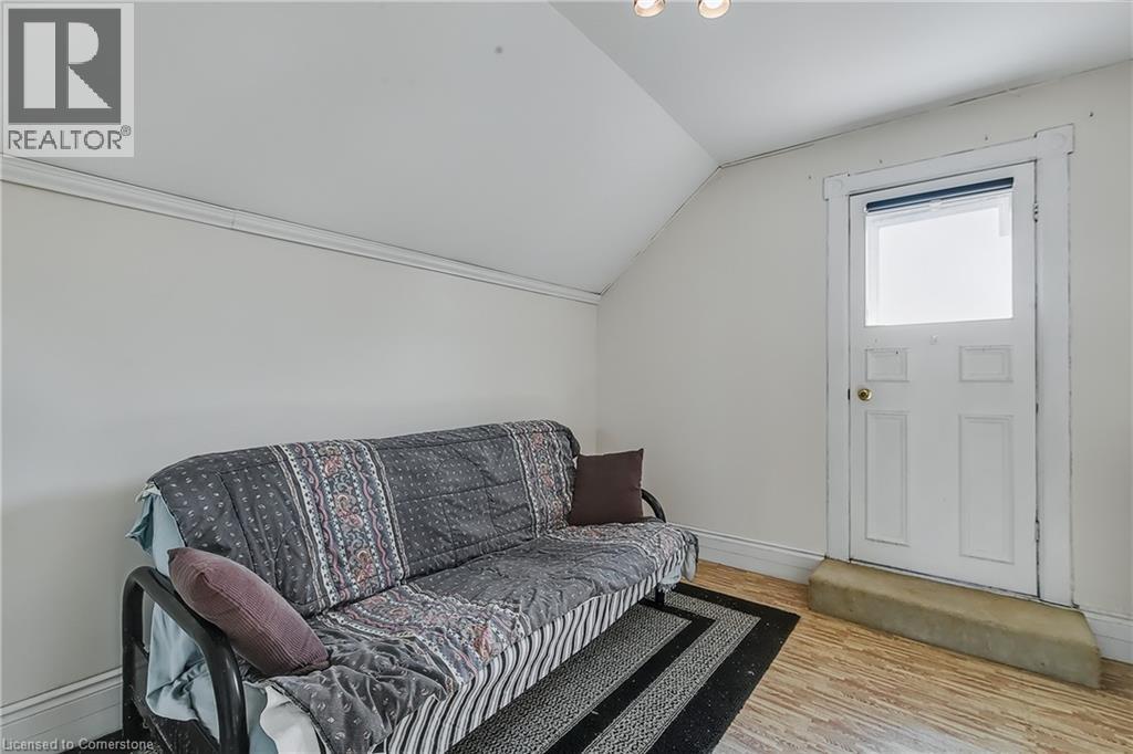 Photo 11 of 200 Lancaster Street W, Kitchener ON