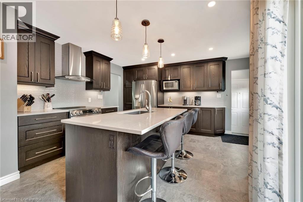 Photo 10 of 375 Elliott Street, Cambridge ON