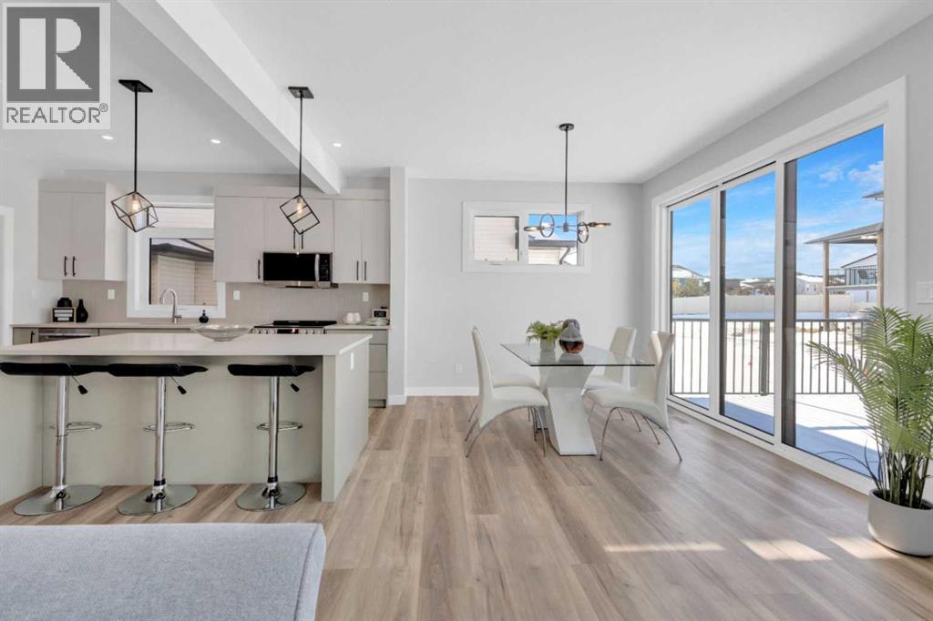 Single Family House for Sale in  Emerald Drive Evergreen Red Deer 