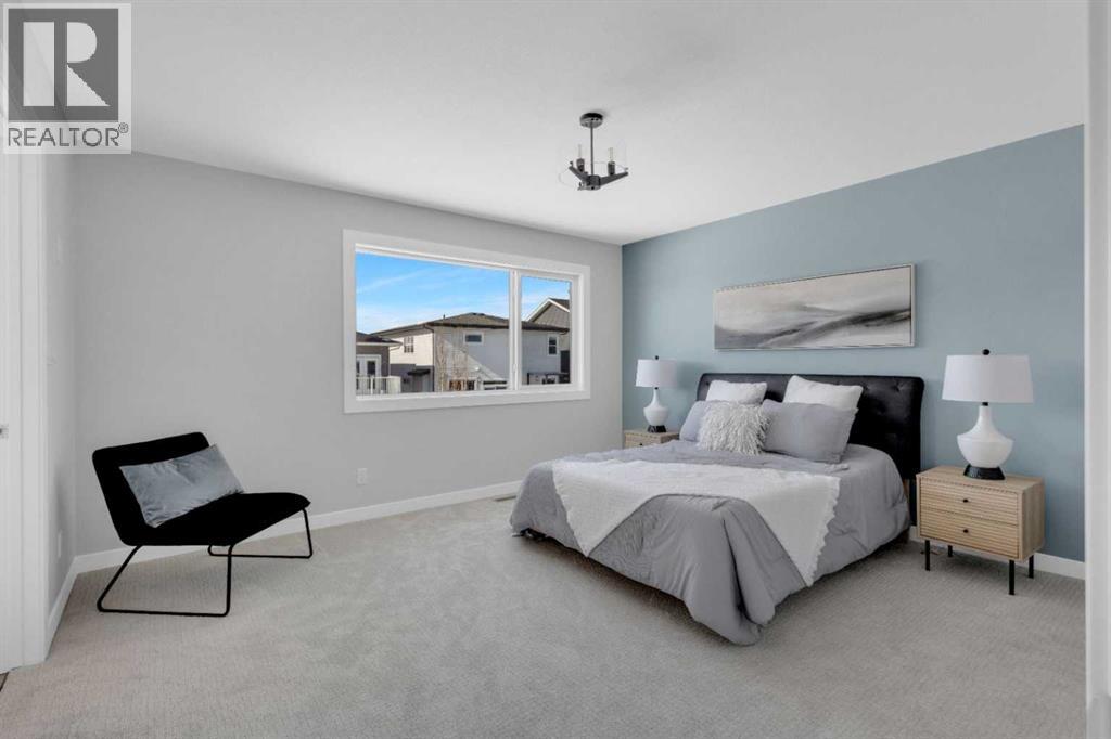 Single Family House for Sale in  Emerald Drive Evergreen Red Deer 