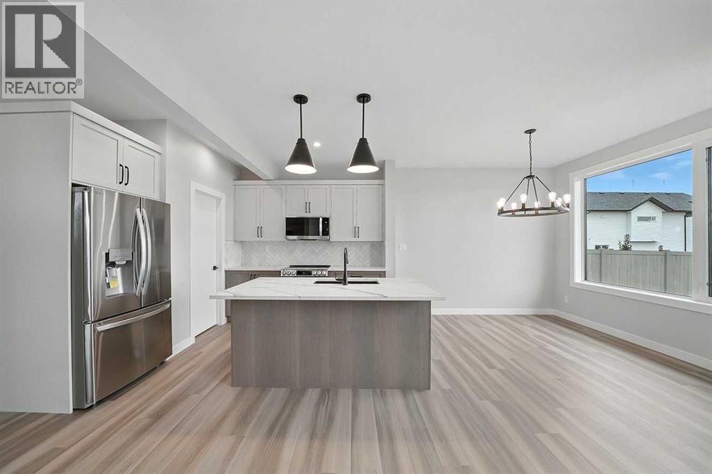 Photo 11 of 45 Thorkman Avenue, Red Deer AB