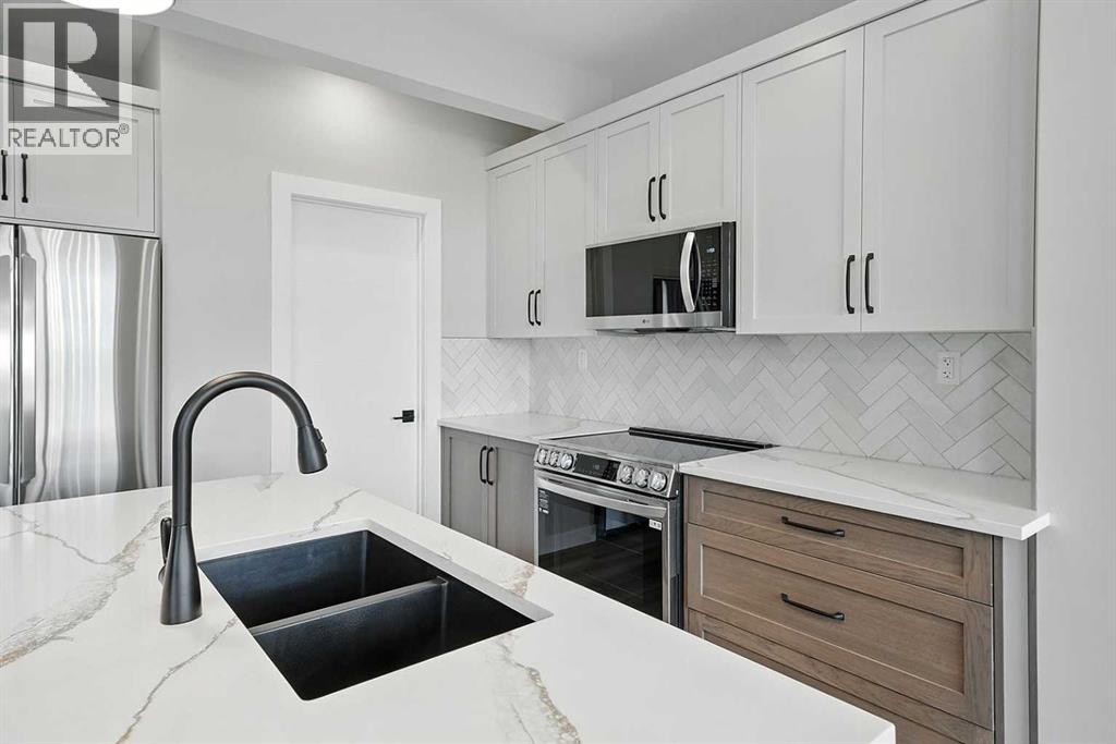 Photo 14 of 45 Thorkman Avenue, Red Deer AB