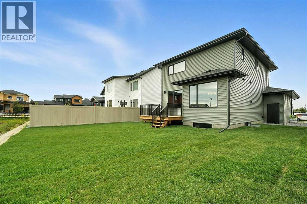Photo 42 of 45 Thorkman Avenue, Red Deer AB
